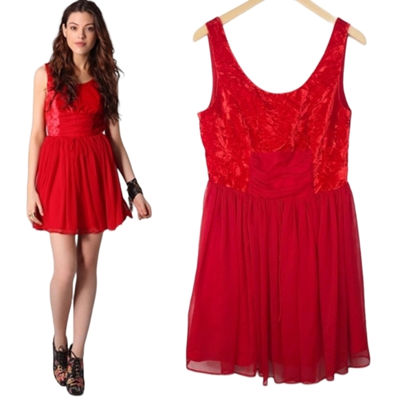 Free People Ballerina Dress Red Velvet Size 6 - Picture 1 of 16
